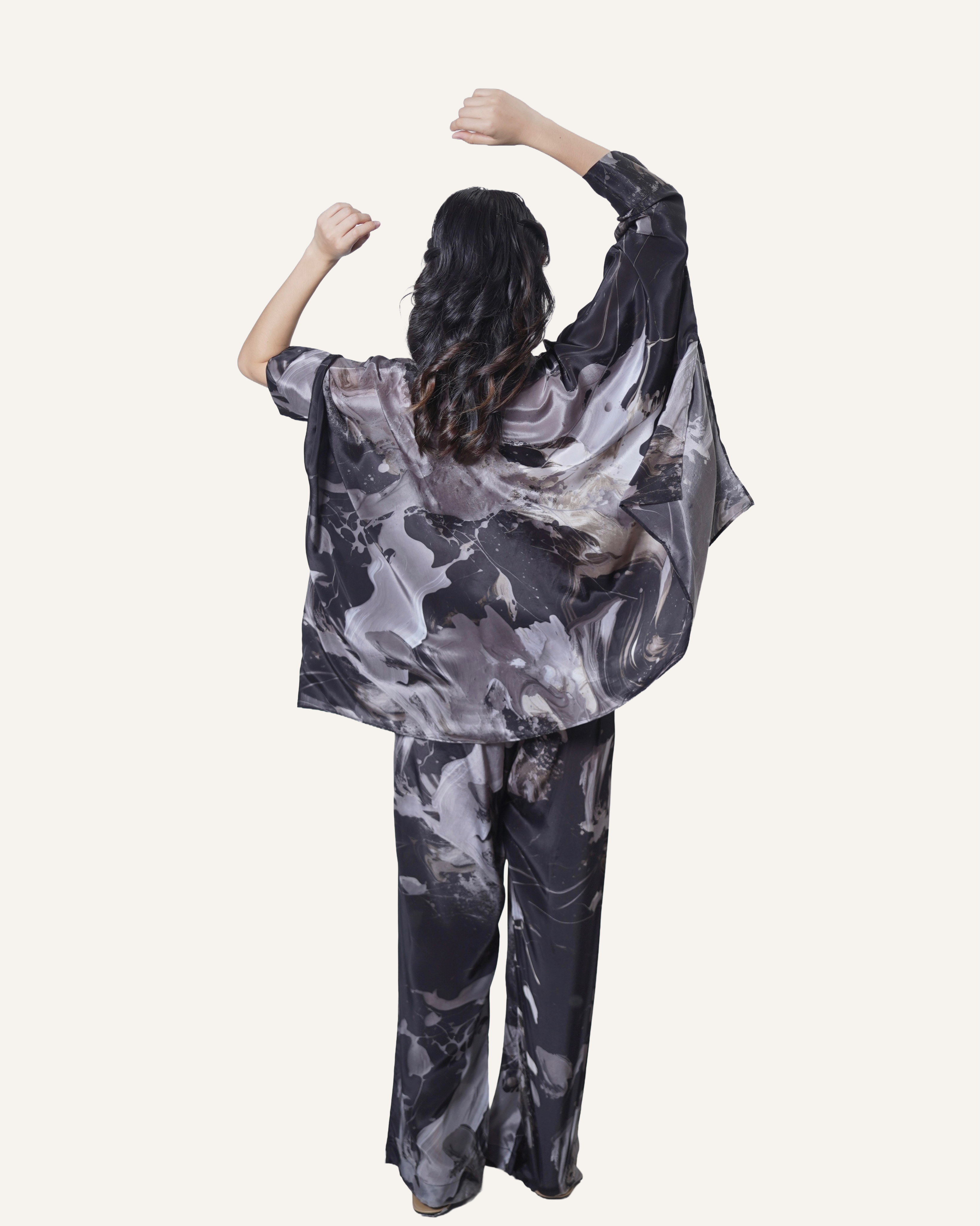 Black Grey Pollock in Crêpe de Chine